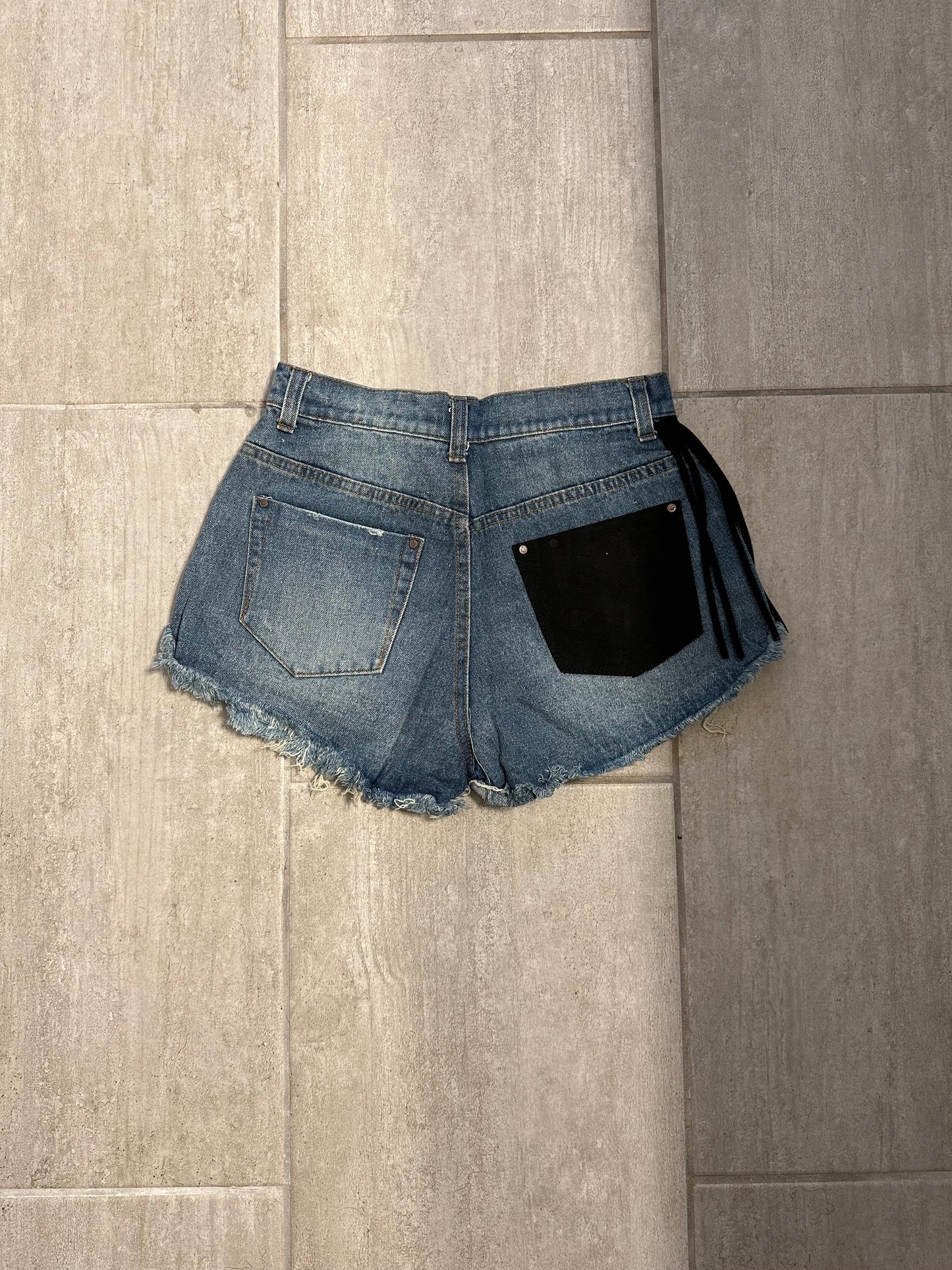 Cowgirl Short