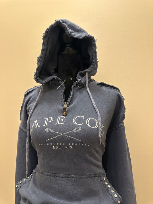 Charcoal gray ￼