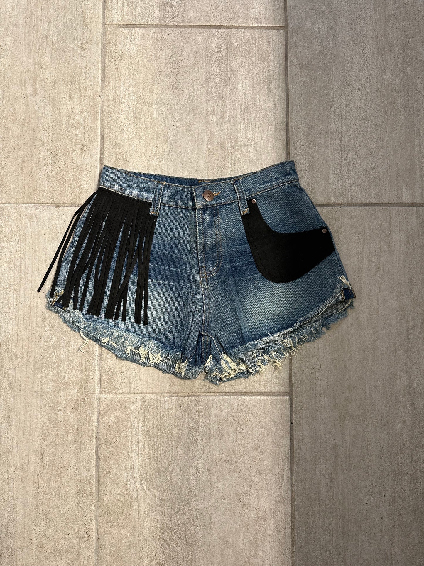 Cowgirl Short